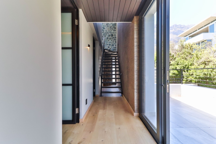 3 Bedroom Property for Sale in Bakoven Western Cape